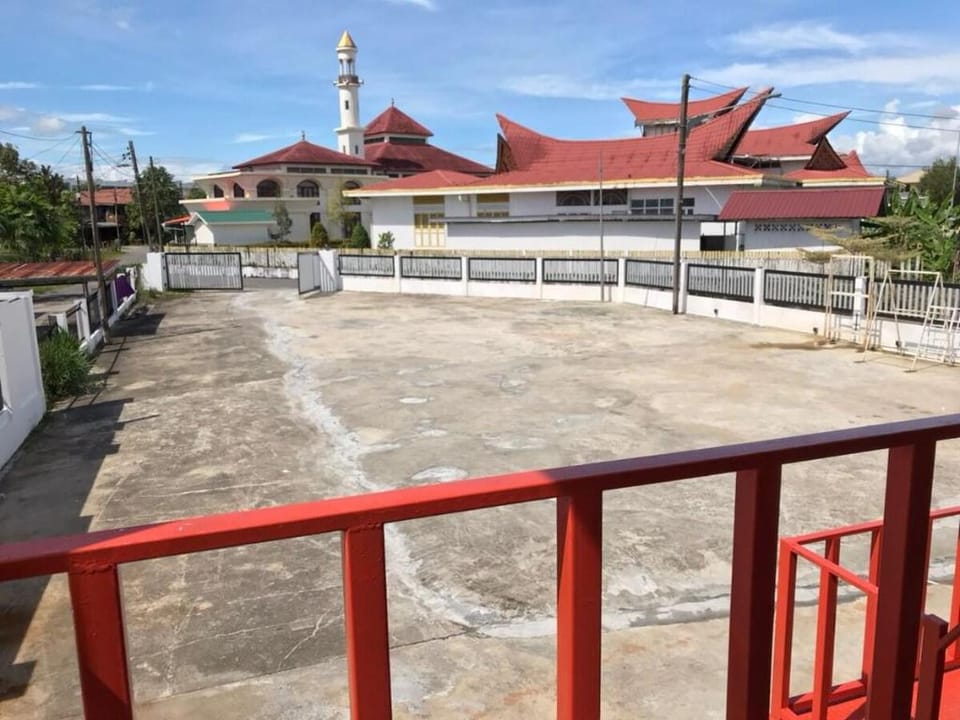 Entire House of Kenyalang Urban Homestay Vacation rental in Kuching