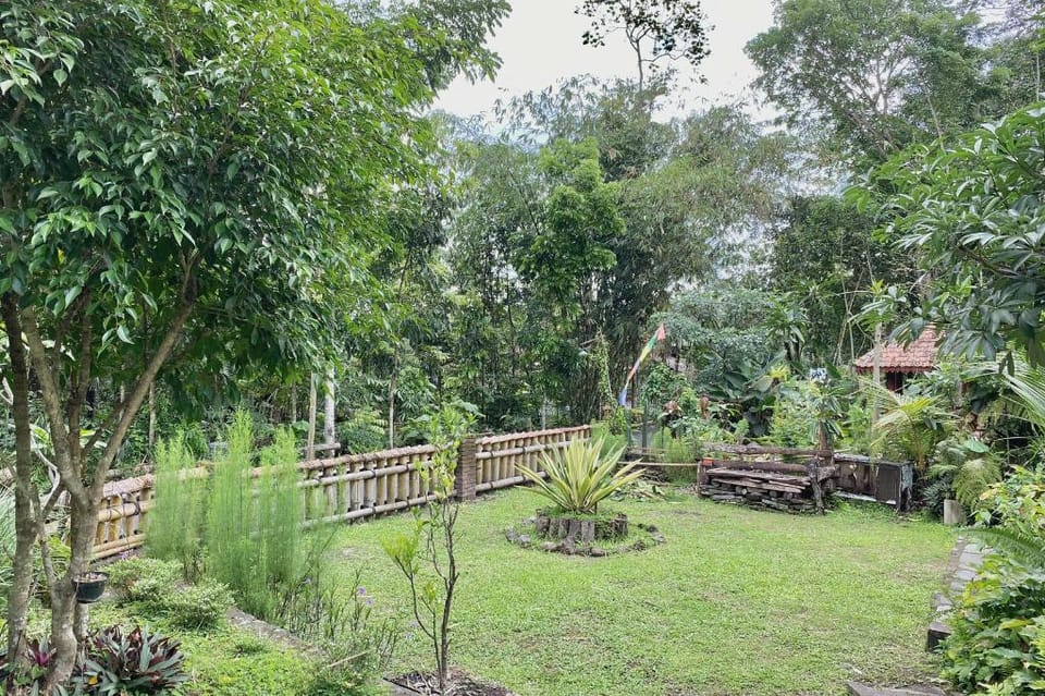 TwoSpaces Living at Pondok Pakde, Jogja Bed and Breakfast in Special Region of Yogyakarta