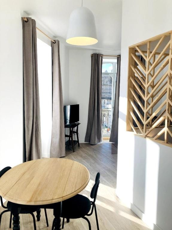 La Belle Consigne - Appart T2 Dinan Centre Gare Apartment in Brittany