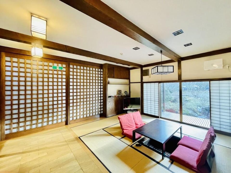 Hakone 【Secret Garden】 Resort&Onsen Villa in Hakone