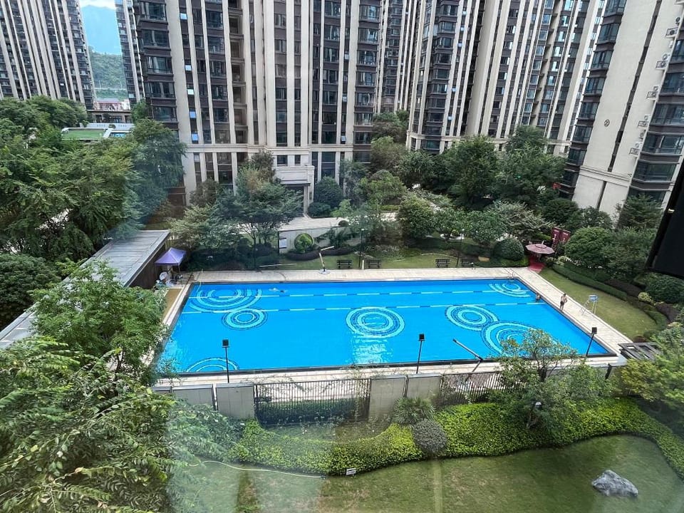 Pikkie Designer's Stylish 3 bds Flat @ city center Apartment in Hubei