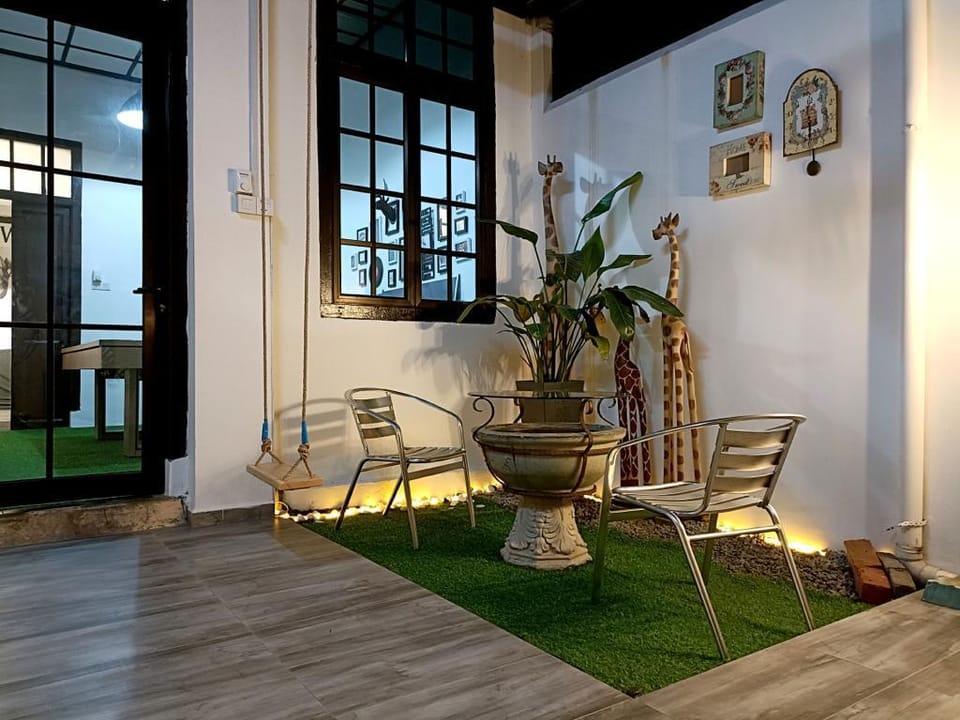 Melaka Homestay Garden Hideout Pax 13 Vacation rental in Malacca