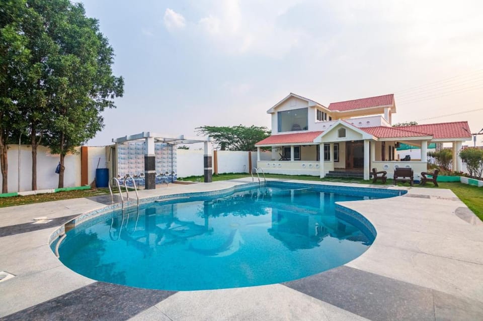Bliss Farm Stays - Iris Villa in Hyderabad