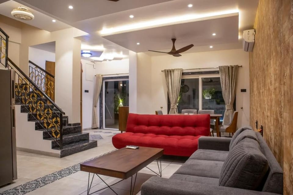 Casa Divine 3BHK With Pvt Pool Vacation rental in Lonavla