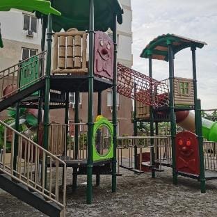 Affordable Condo with Pool, Shower Heater & Wi-Fi Apartment in Lapu-Lapu City
