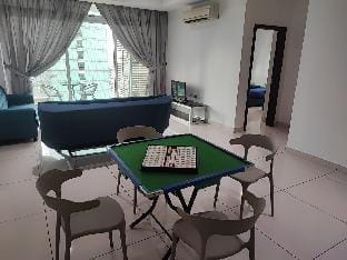 KSL 2 Bedroom (Private Lift) Level 15 @ 8-12pax Vacation rental in Johor Bahru