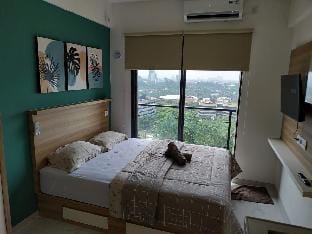 Cozy Studio Ritomo 20L Leonie Tower SkyHouse BSD ~ Apartment in Indonesia
