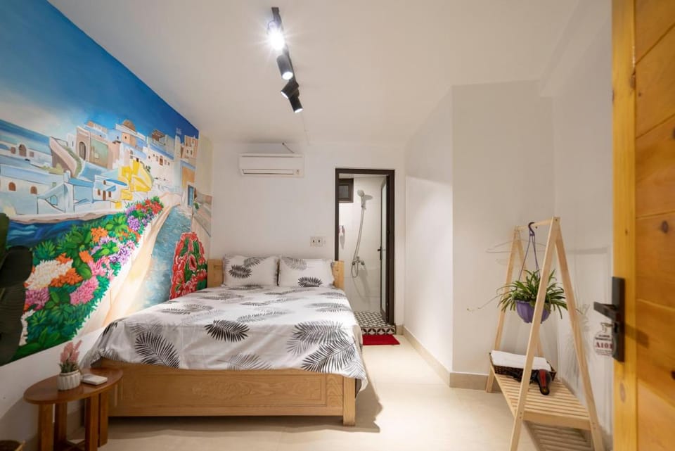 Private room in Halong center Vacation rental in Laos