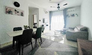 Minimalist Cozy Suite@ KLIA1/2 Apartment in Selangor, Malaysia