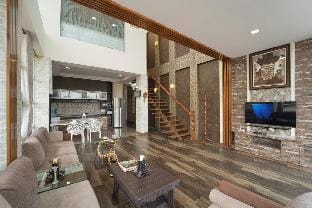 seasons villa Vacation rental in Maharashtra