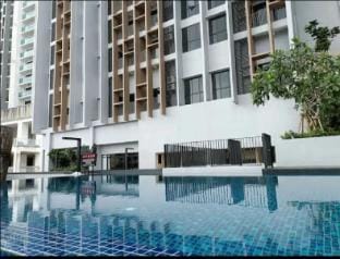 Sky Tree Studio apartment Bukit Indah with Netflix Apartment in Johor Bahru