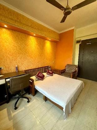 Ostro Inn 1 BHK Service Apartment Apartment in Kolkata