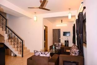 The Perfect Stays: Mount Manor Villa Villa in Lonavla