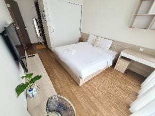 Vinhomes Skylake 2BR near Keangnam  Apartment in Laos