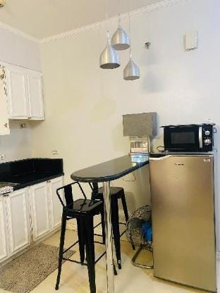 Staycation near Venice Grand Canal Apartment in Makati
