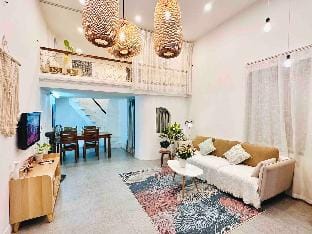 Alba's house 53 Hang Buom Vacation rental in Hanoi
