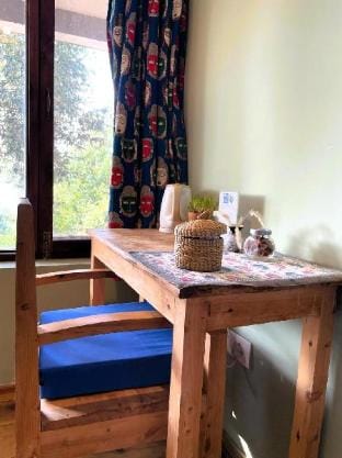 Quiet Place Himalayas Apartment in Uttarakhand