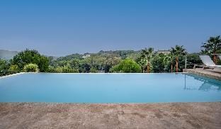 Villa Giga. Luxurious with a fantastic sea view Villa in Andalusia