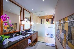 Luxury 1 BR Pool Villa Garden View AN83B Villa in Ubud