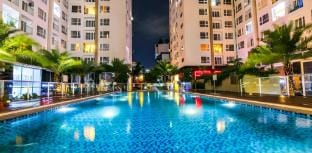 Sky Center Business Home Apartment in Ho Chi Minh City
