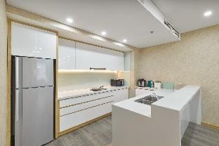 May 3BR Apartment in City Center walk to Han River Vacation rental in Da Nang
