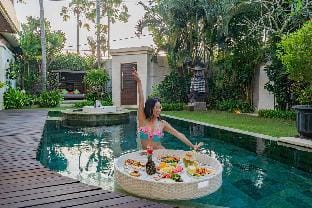 Luxury 3BedRoom - Villa K - Central Seminyak Villa in North Kuta