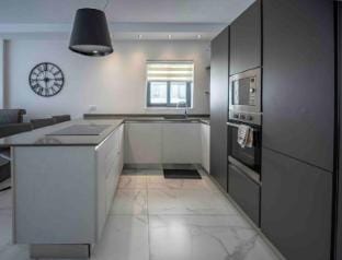 Seaside Luxury Apartment Vacation rental in Saint Paul's Bay