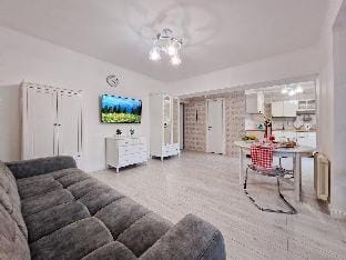 Стильная квартира в центре Apartment in Almaty