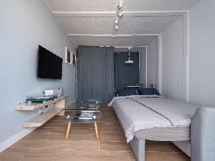 WOW APARTMENT WITH PRIVATE JACUZZI AND TERRACE Apartment in Los Cristianos
