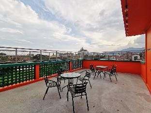 Ipoh town centre -rustic home 4pax (studio 5) Vacation rental in Ipoh