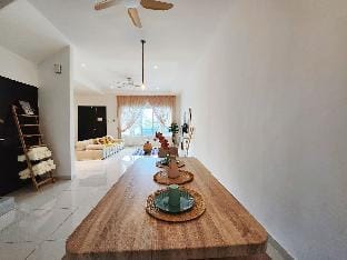 Botani Ipoh wabi sabi inshome 20pax Vacation rental in Ipoh