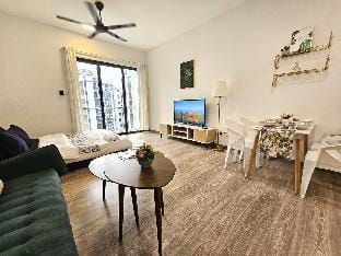 Bangsar South Studio Lrt Midvalley KL Central Vacation rental in Federal Territory of Kuala Lumpur