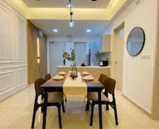 Trion Kuala Lumpur Infinity Pool near KLCC(1-6pax) Apartment in Federal Territory of Kuala Lumpur