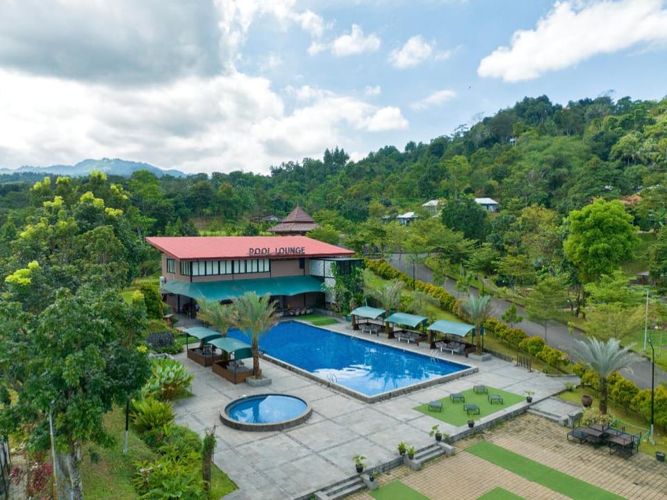 The Glamping @ARTOTEL Pelangi Park Hotel in West Java