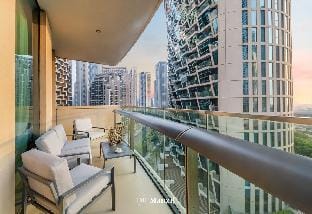 Manzil - Spacious 2BR Home w Burj View in Downtown Vacation rental in Dubai