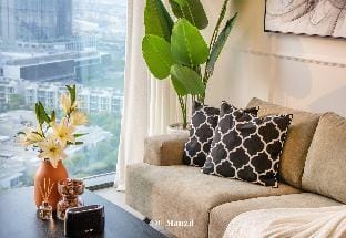 Manzil - Sleek 1BR nr Downtown w Burj views Vacation rental in Dubai