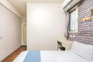 Taichung elevator 8 people(3 suites)with balcony2L Apartment in Fujian