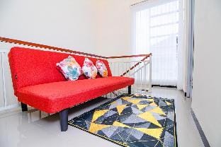 Villa Mulyo E4 by Sans Villa Vacation rental in Batu