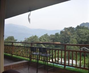 Mountainview Paradise Apartment in Maharashtra