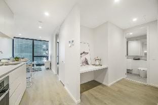 A Lovely Apt Near Crown Casino & Southgate Mall Vacation rental in Southbank