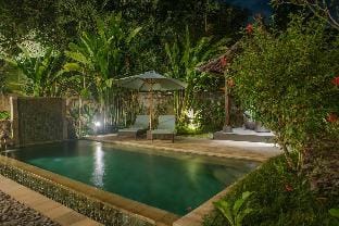 Huge Villa w/ Pool and Spectacular Rooftop Patio! Vacation rental in Payangan