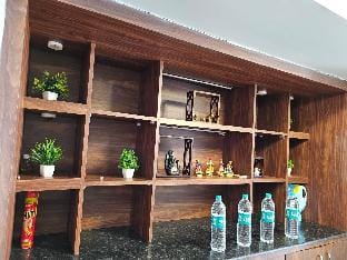 golf view & high class luxurious studio apartment. Apartment in Maharashtra