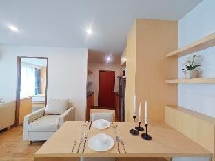 NaNaBTS/Sukhumvit/1BR+ /Free WiFi Apartment in Bangkok