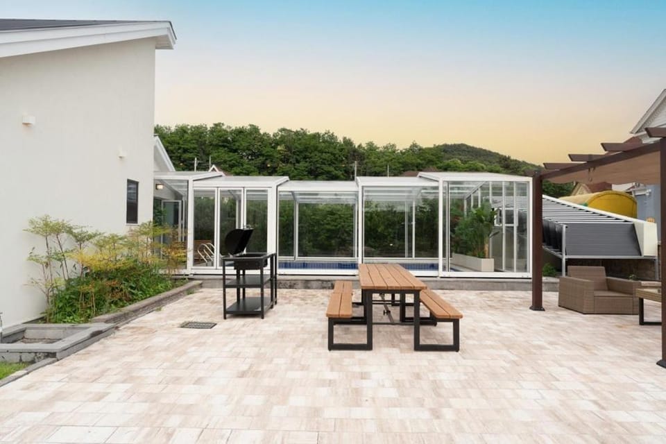 Daebudo Ieung-ieung Private Pension Bed and Breakfast in Gyeonggi-do
