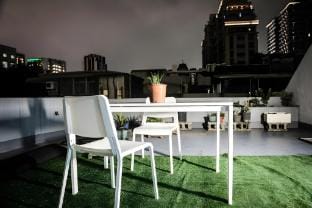 Modern/kitchen&balcon&patio/MRT 5min Apartment in Taipei City