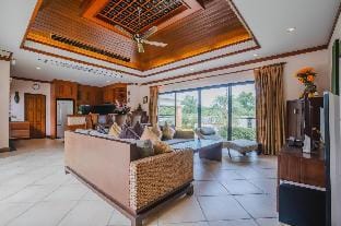 Lotus Pool Villa in Nai Harn Apartment in Rawai