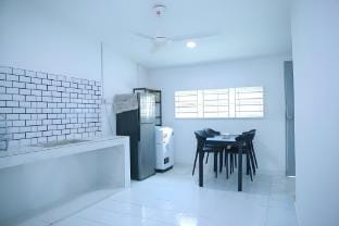 Nusyas Homestay Budget 3 Bedroom KB Vacation rental in Malaysia