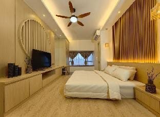 Attic✦Partial Seaview Japanese Muji Studio Nflx#91 Vacation rental in Malacca