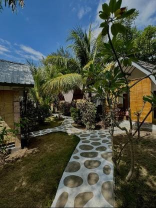Nelly Homestay Vacation rental in Pemenang