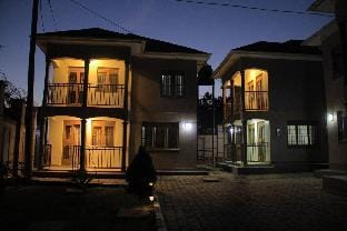 Fili Beach House in Bunga Vacation rental in Kampala